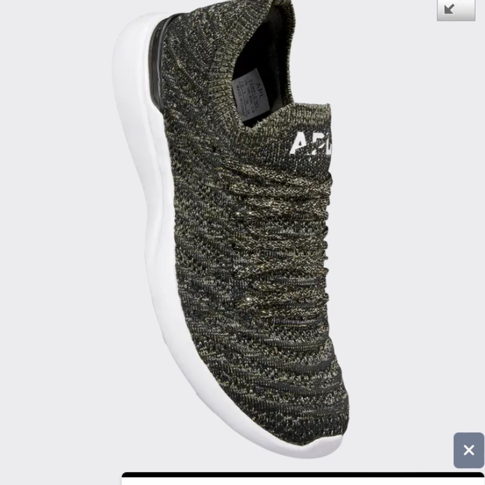 APL Techloom Wave Metallic Sneakers, like new - Picture 8 of 10